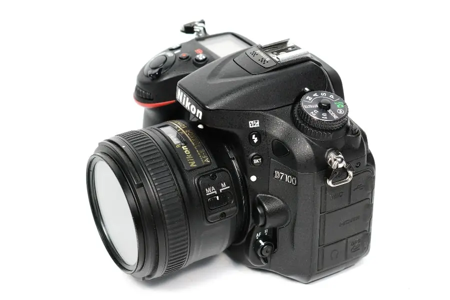 Nikon D7100 camera