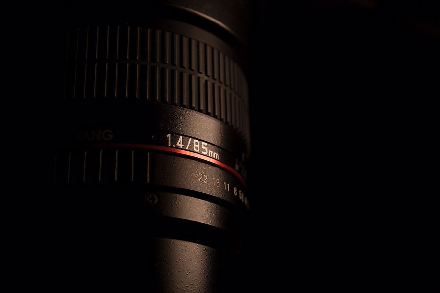f/1.4 camera lens