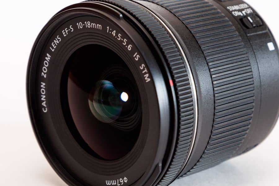 10-18mm STM lens